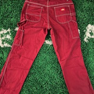 DICKIES CARGO MAROON PANTS